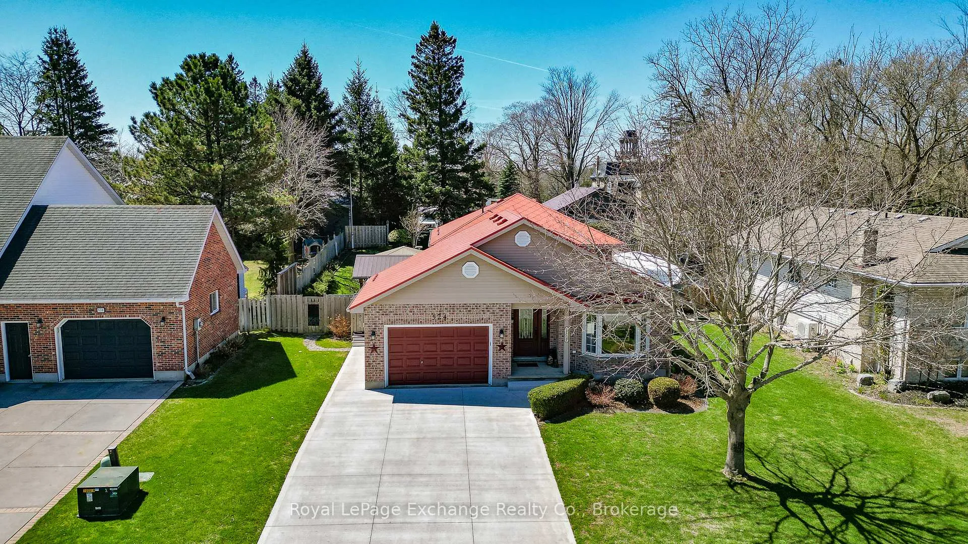Photo 3 of 524 Lynden Crescent, Kincardine — HOMEH