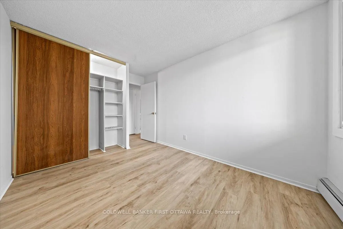 Photo 13 of Unit 808, 1171 Ambleside Drive, Ottawa, Woodroffe — HOMEH