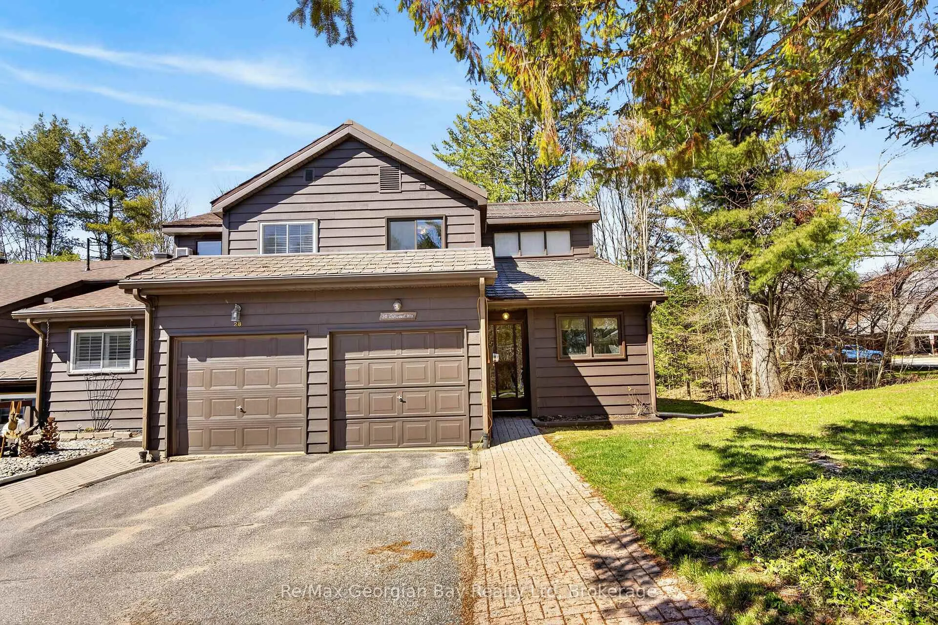 Photo 2 of 30 Oakwood Heights, Bracebridge, Macaulay — HOMEH