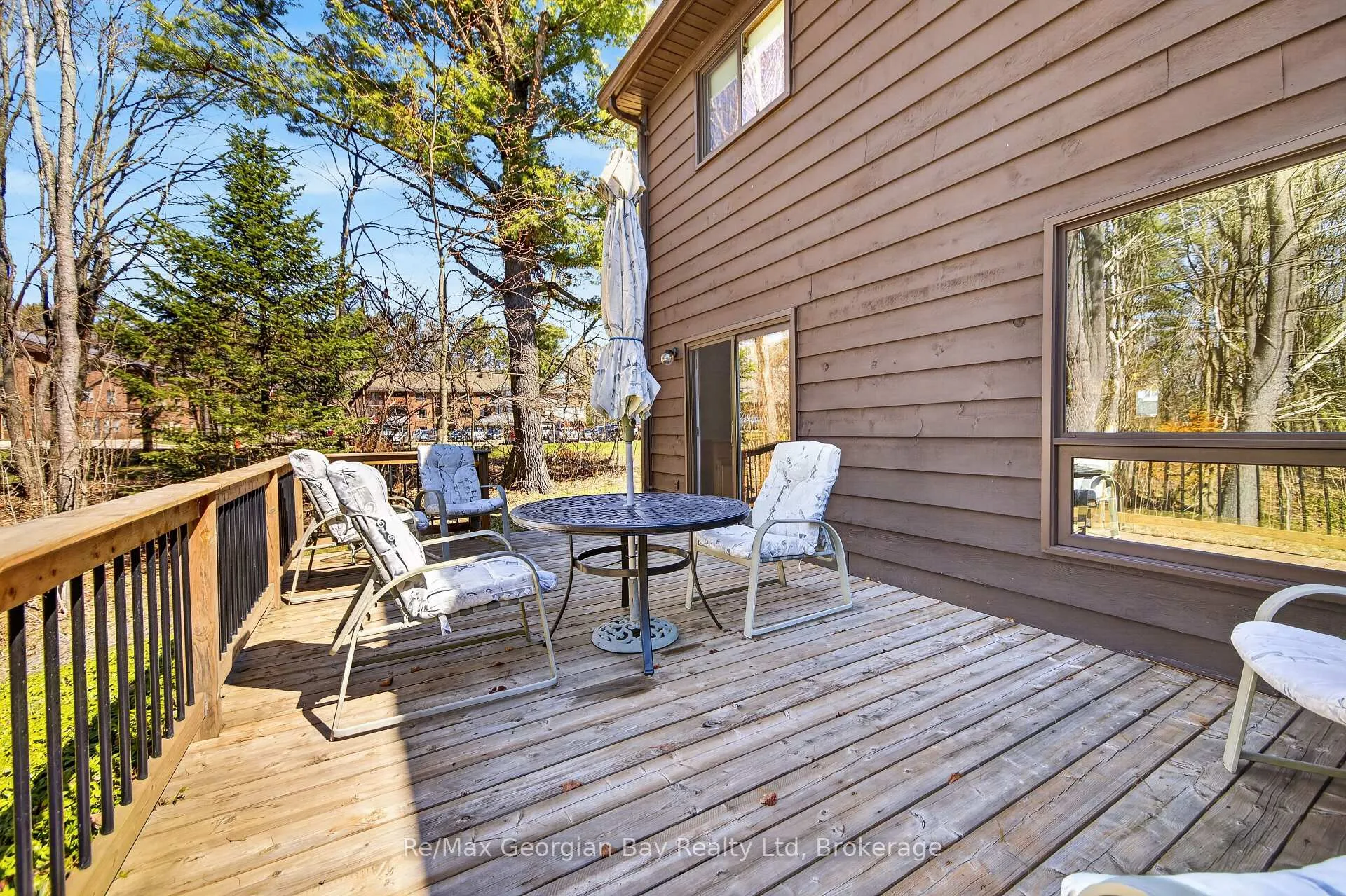 Photo 8 of 30 Oakwood Heights, Bracebridge, Macaulay — HOMEH