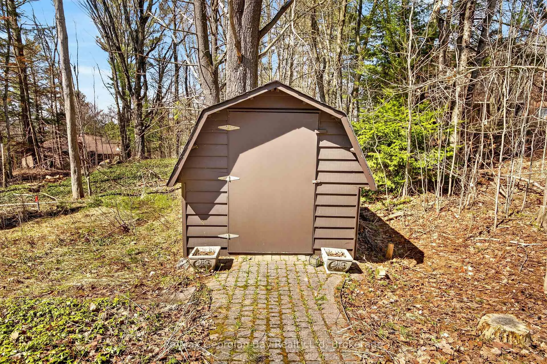 Photo 10 of 30 Oakwood Heights, Bracebridge, Macaulay — HOMEH