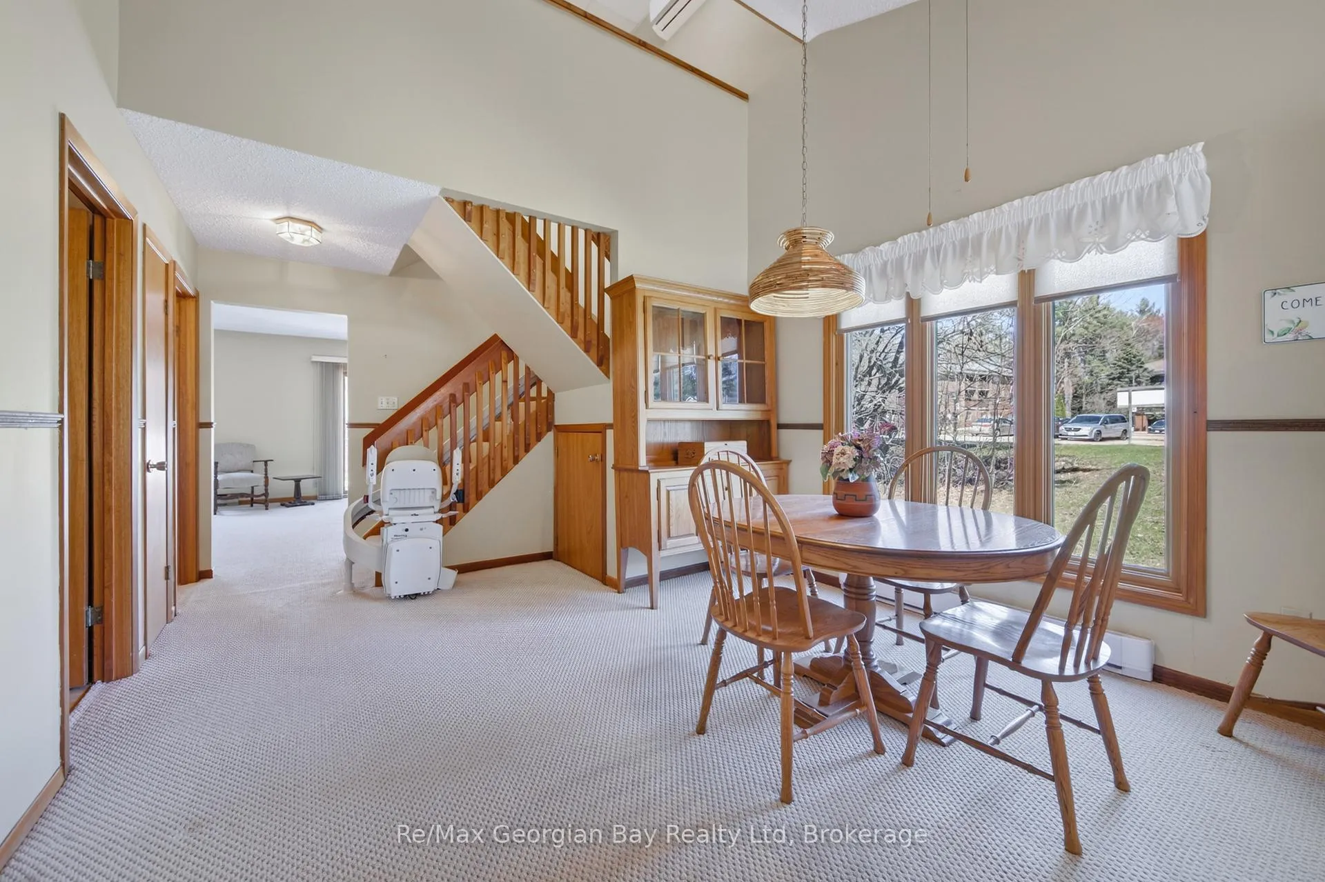Photo 16 of 30 Oakwood Heights, Bracebridge, Macaulay — HOMEH