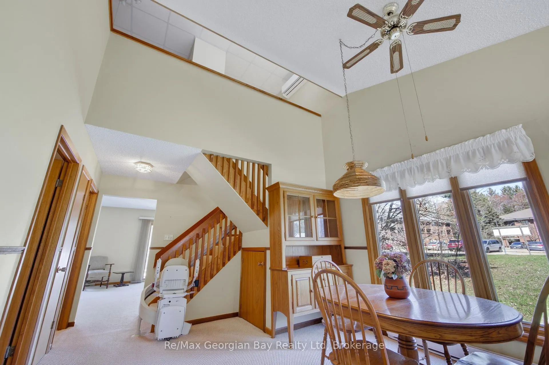 Photo 23 of 30 Oakwood Heights, Bracebridge, Macaulay — HOMEH