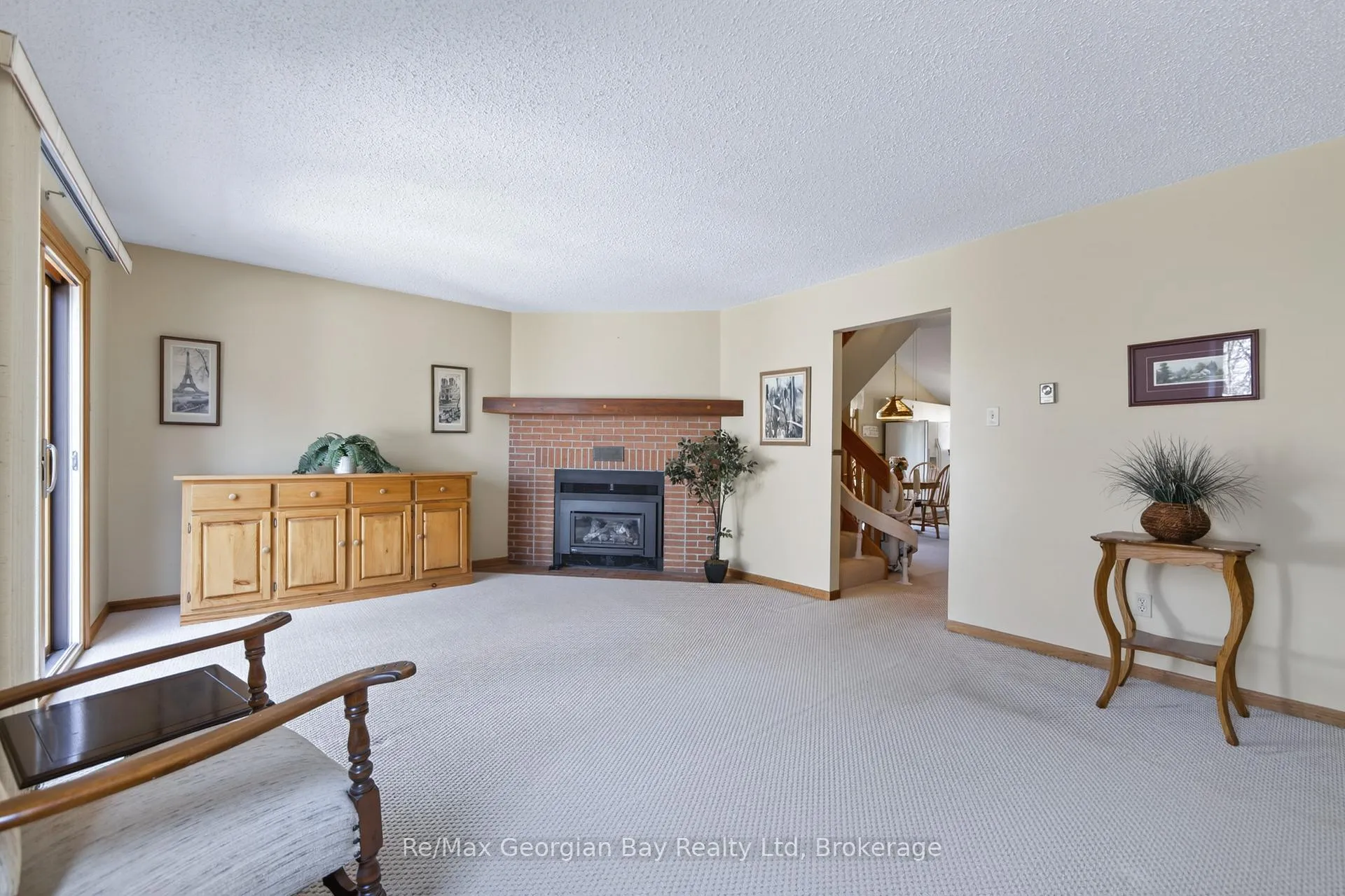 Photo 30 of 30 Oakwood Heights, Bracebridge, Macaulay — HOMEH
