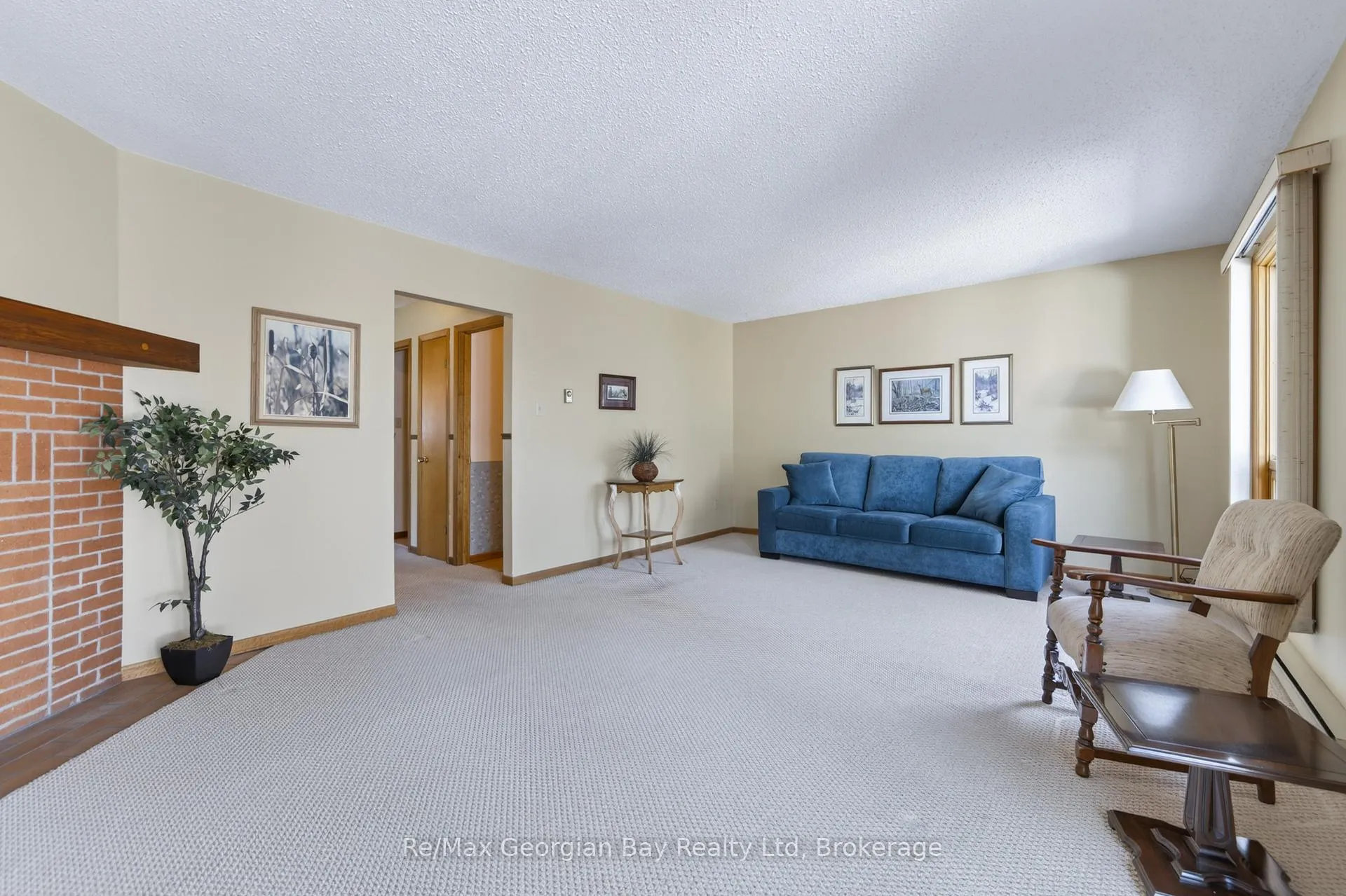Photo 34 of 30 Oakwood Heights, Bracebridge, Macaulay — HOMEH