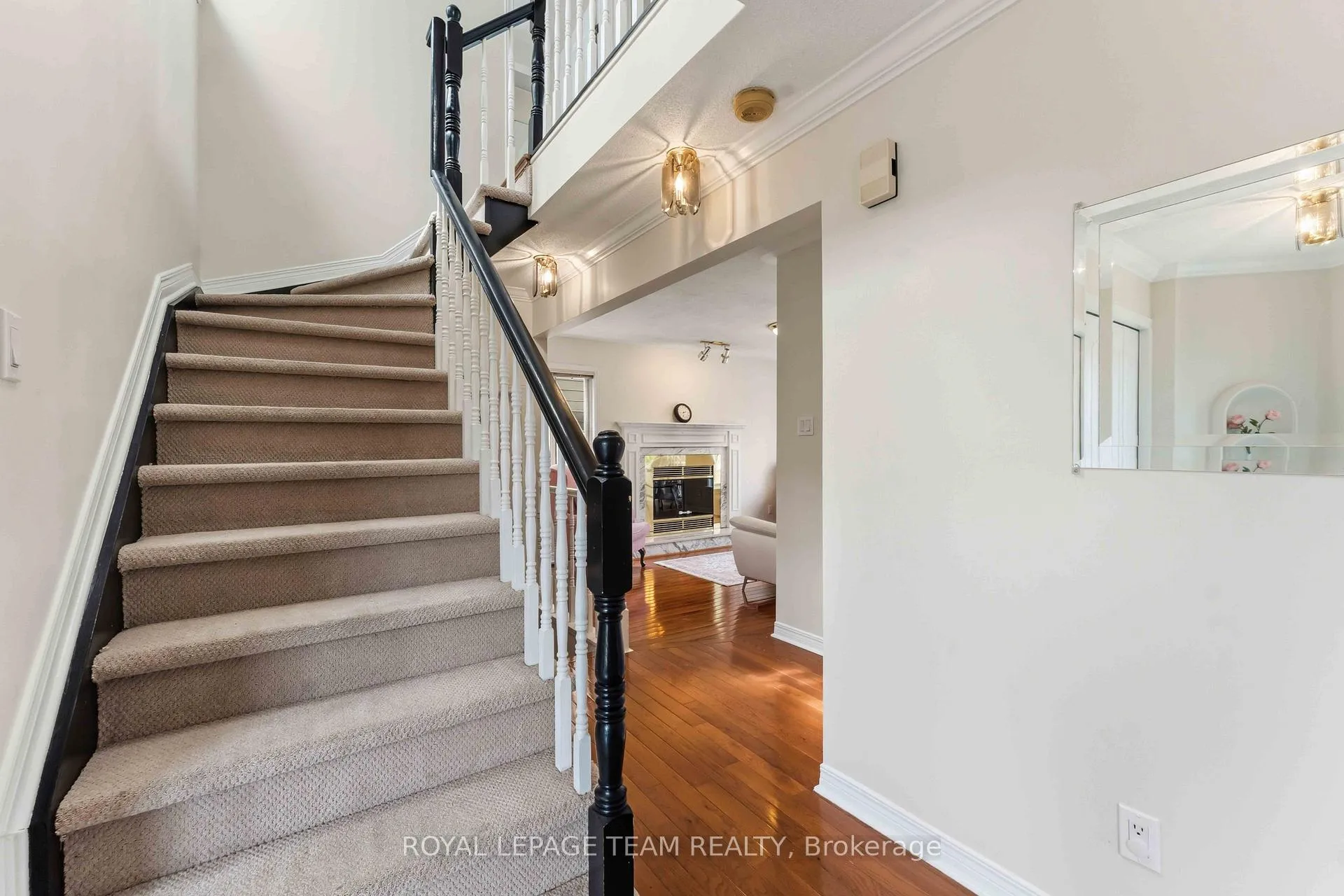 Photo 21 of 86 Sai Crescent, Ottawa, Hunt Club Park — HOMEH