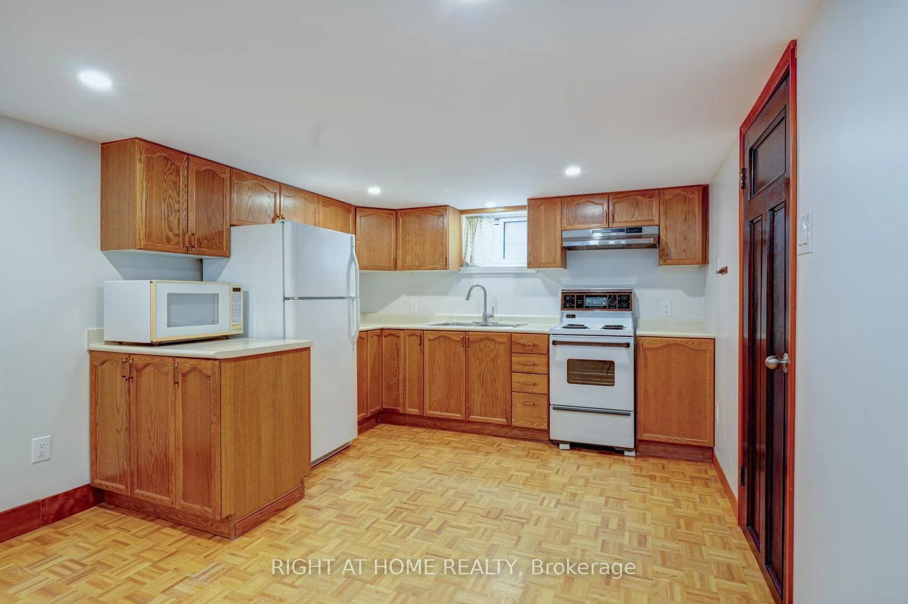 Front of Unit Lower, 952 Coxwell Avenue