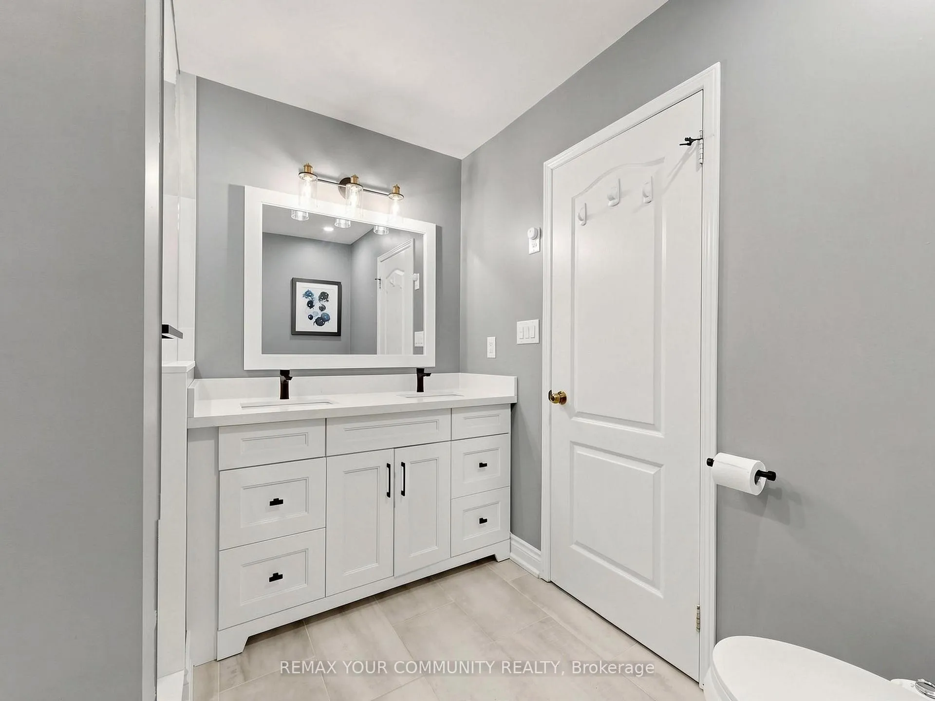 Photo 32 of 2327 Sutton Drive, Burlington, Orchard — HOMEH