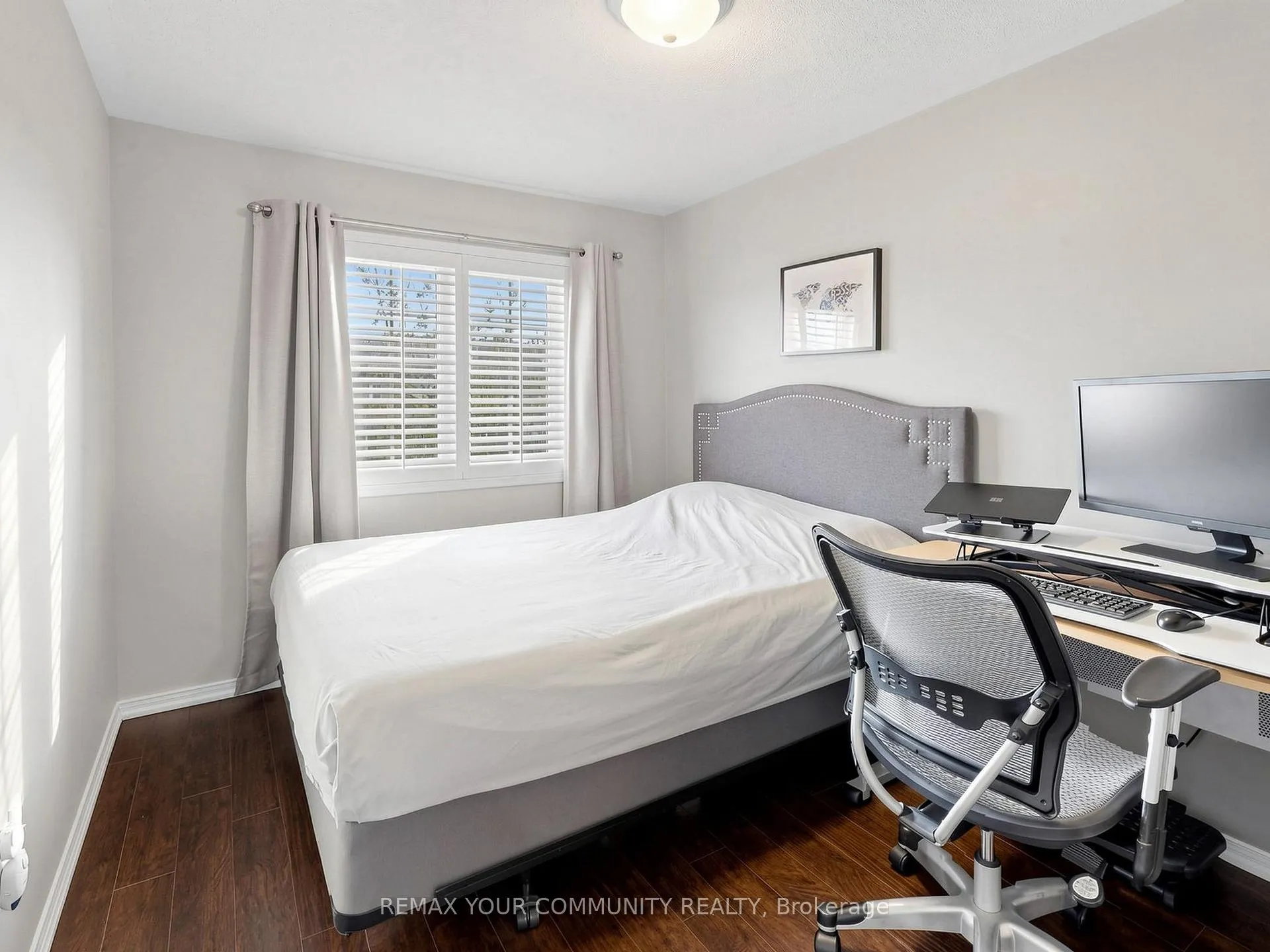Photo 34 of 2327 Sutton Drive, Burlington, Orchard — HOMEH
