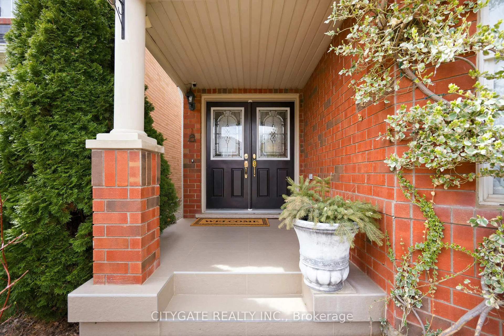 Photo 2 of 1062 Ferguson Drive, Milton, Beaty — HOMEH