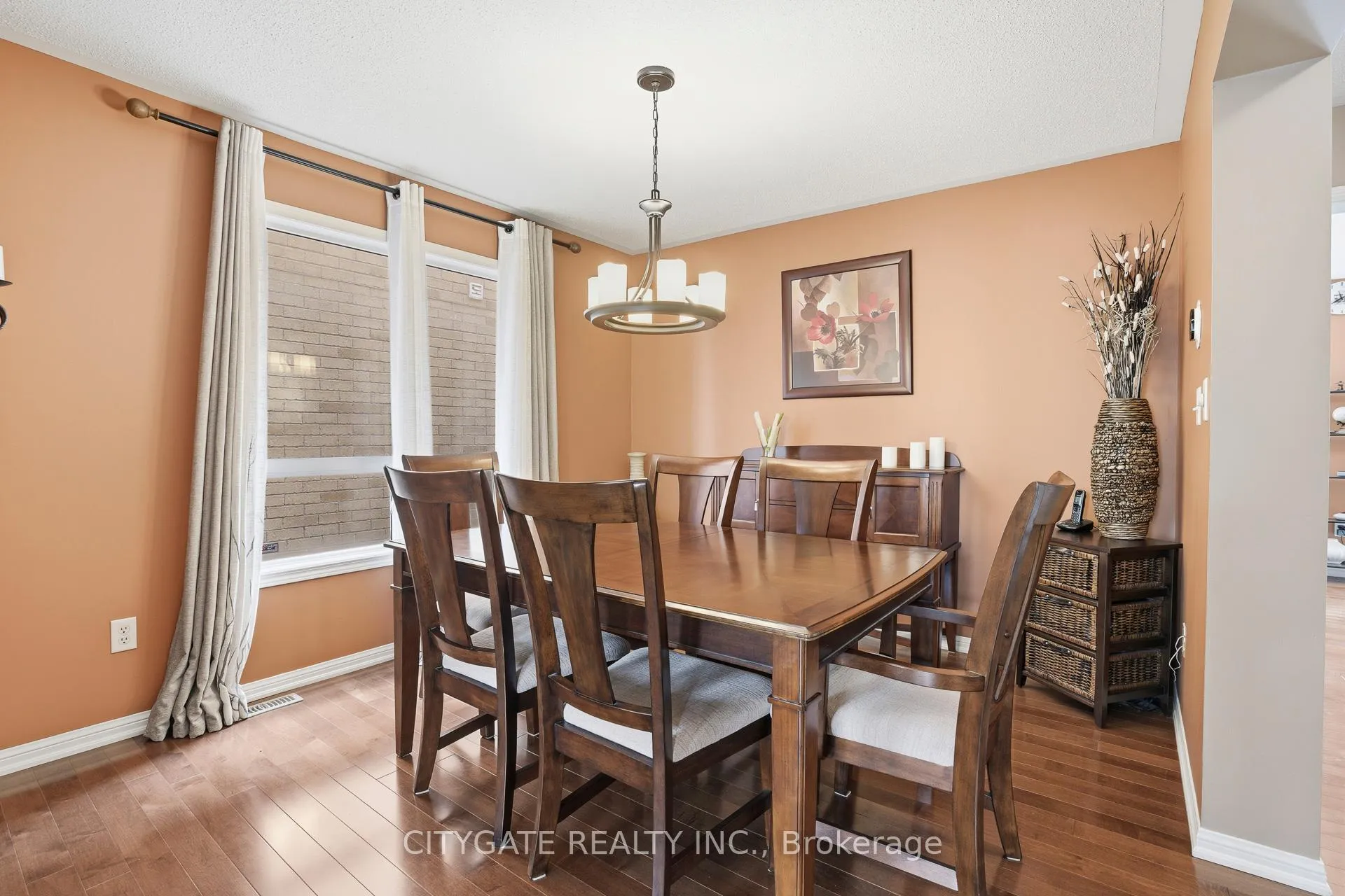 Photo 4 of 1062 Ferguson Drive, Milton, Beaty — HOMEH