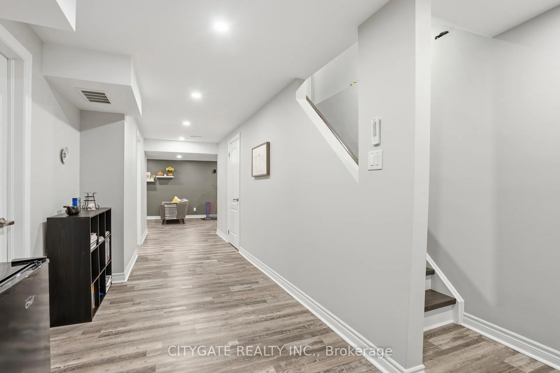Photo 21 of 1062 Ferguson Drive, Milton, Beaty — HOMEH