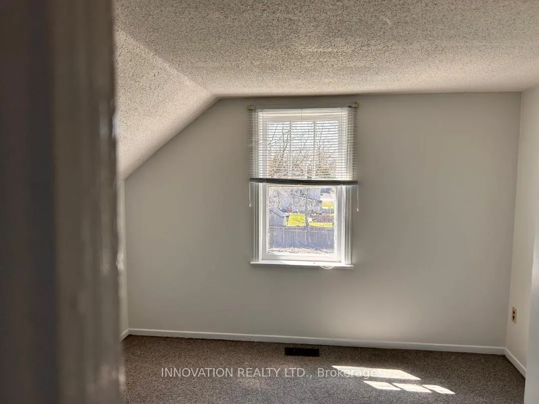 Photo 16 of 1146 Gabriel Street, Ottawa, Convent Glen South — HOMEH
