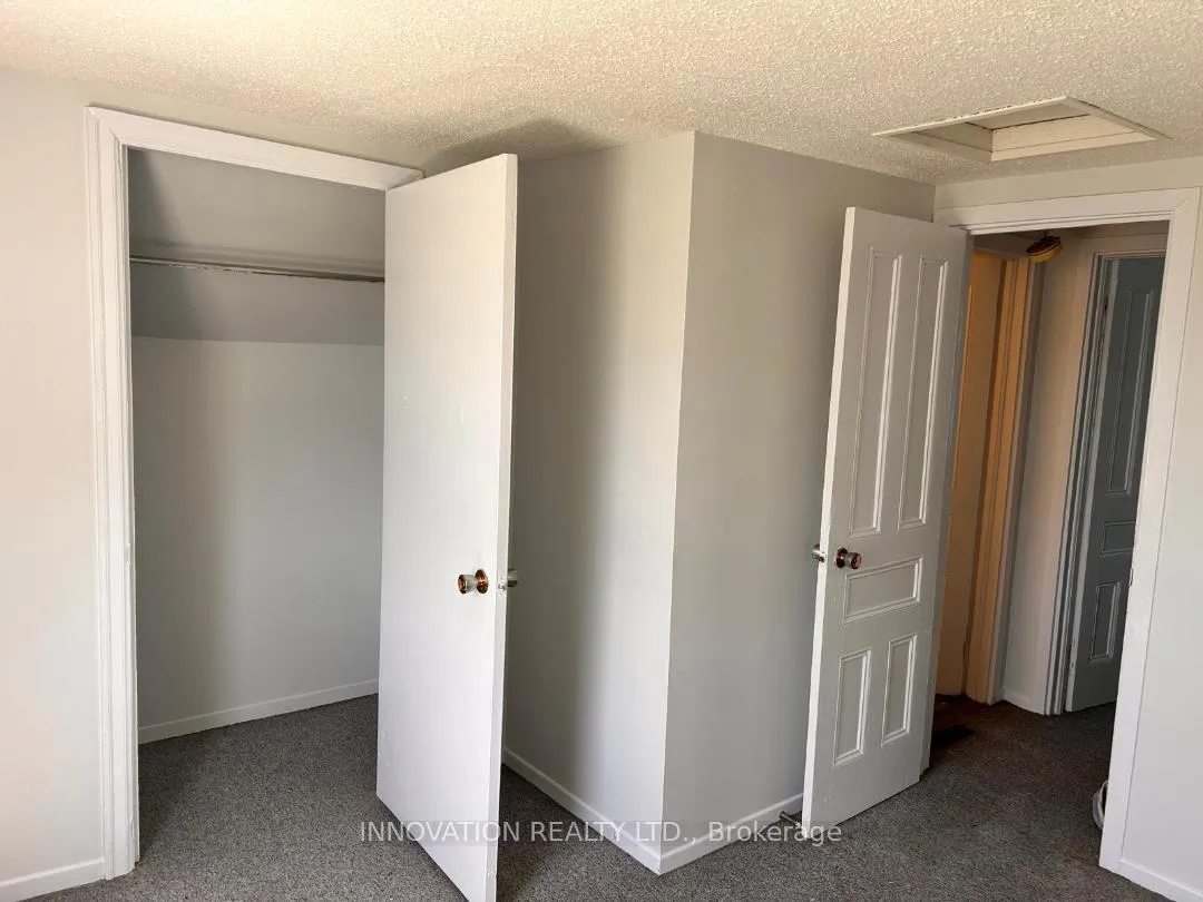 Photo 17 of 1146 Gabriel Street, Ottawa, Convent Glen South — HOMEH