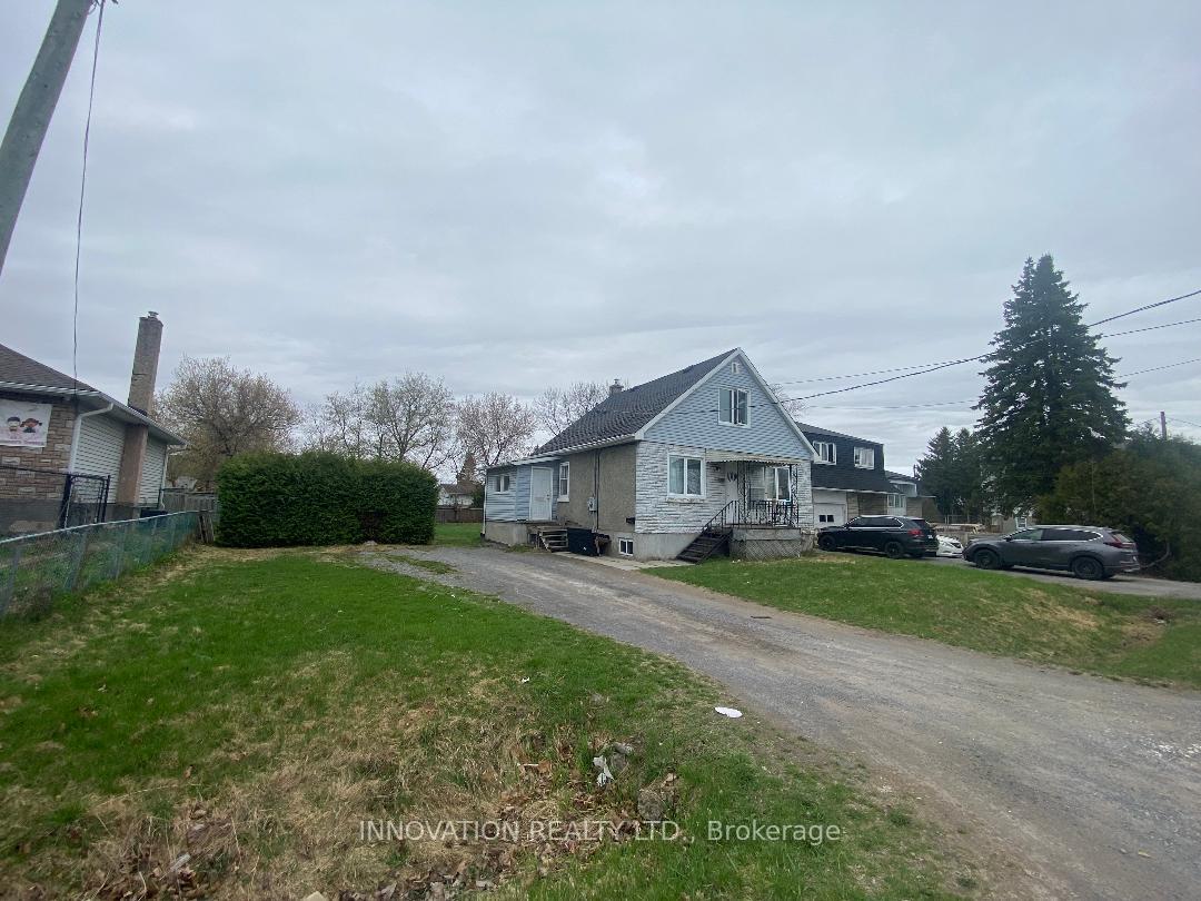 Photo 4 of 1146 Gabriel Street, Ottawa, Convent Glen South — HOMEH