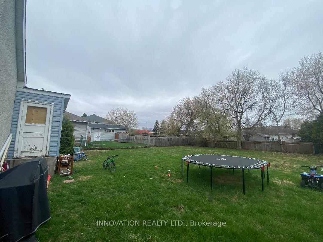 Photo 5 of 1146 Gabriel Street, Ottawa, Convent Glen South — HOMEH