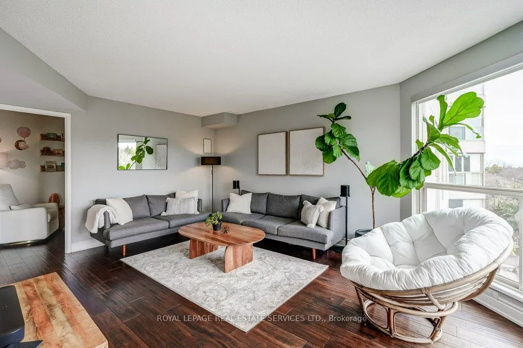 Photo 8 of Unit 502, 1700 The Collegeway, Mississauga, Erin Mills — HOMEH