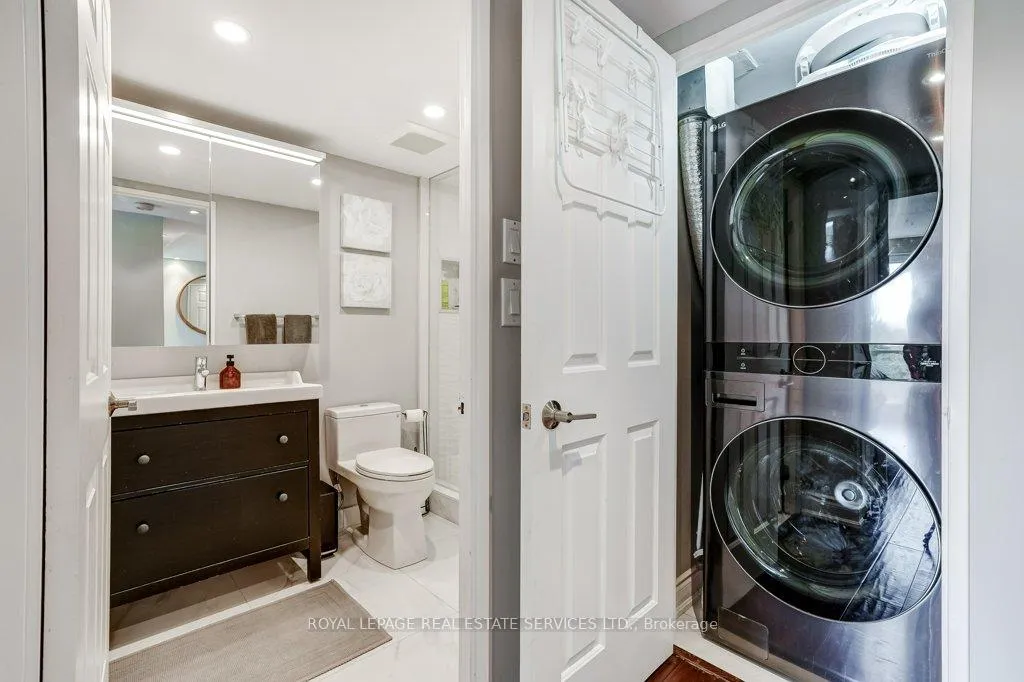 Photo 15 of Unit 502, 1700 The Collegeway, Mississauga, Erin Mills — HOMEH
