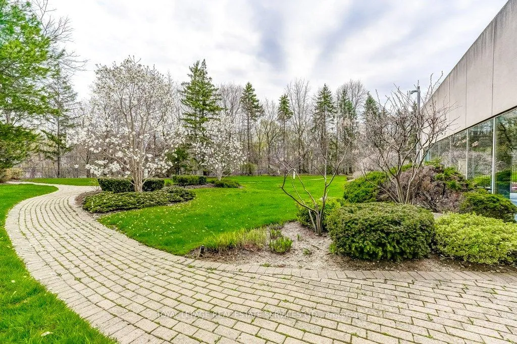 Photo 23 of Unit 502, 1700 The Collegeway, Mississauga, Erin Mills — HOMEH