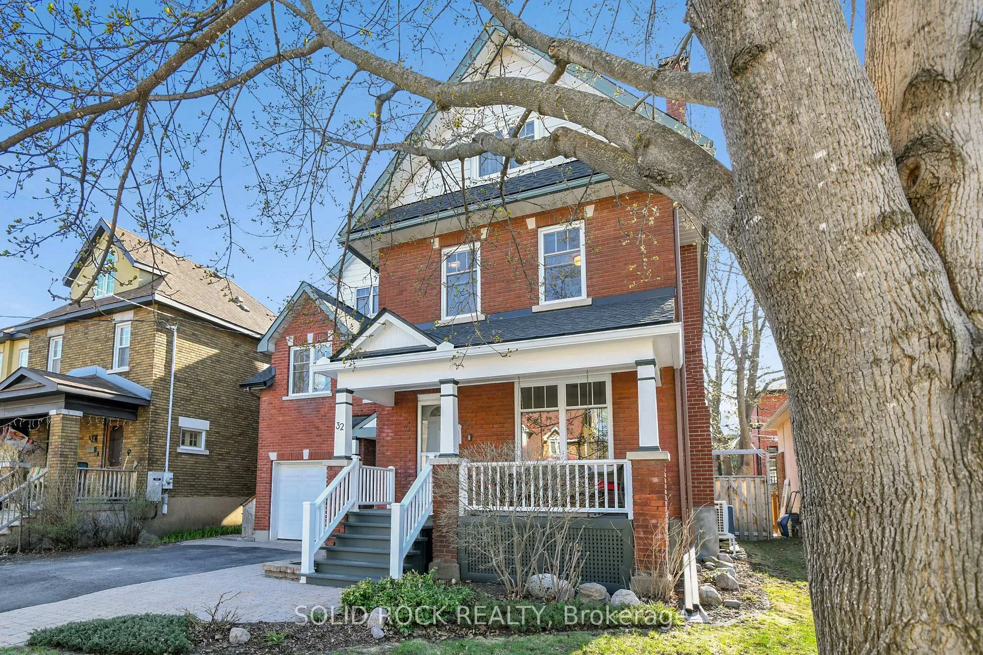 Photo 3 of 32 Clarendon Avenue, Ottawa, Ottawa West — HOMEH