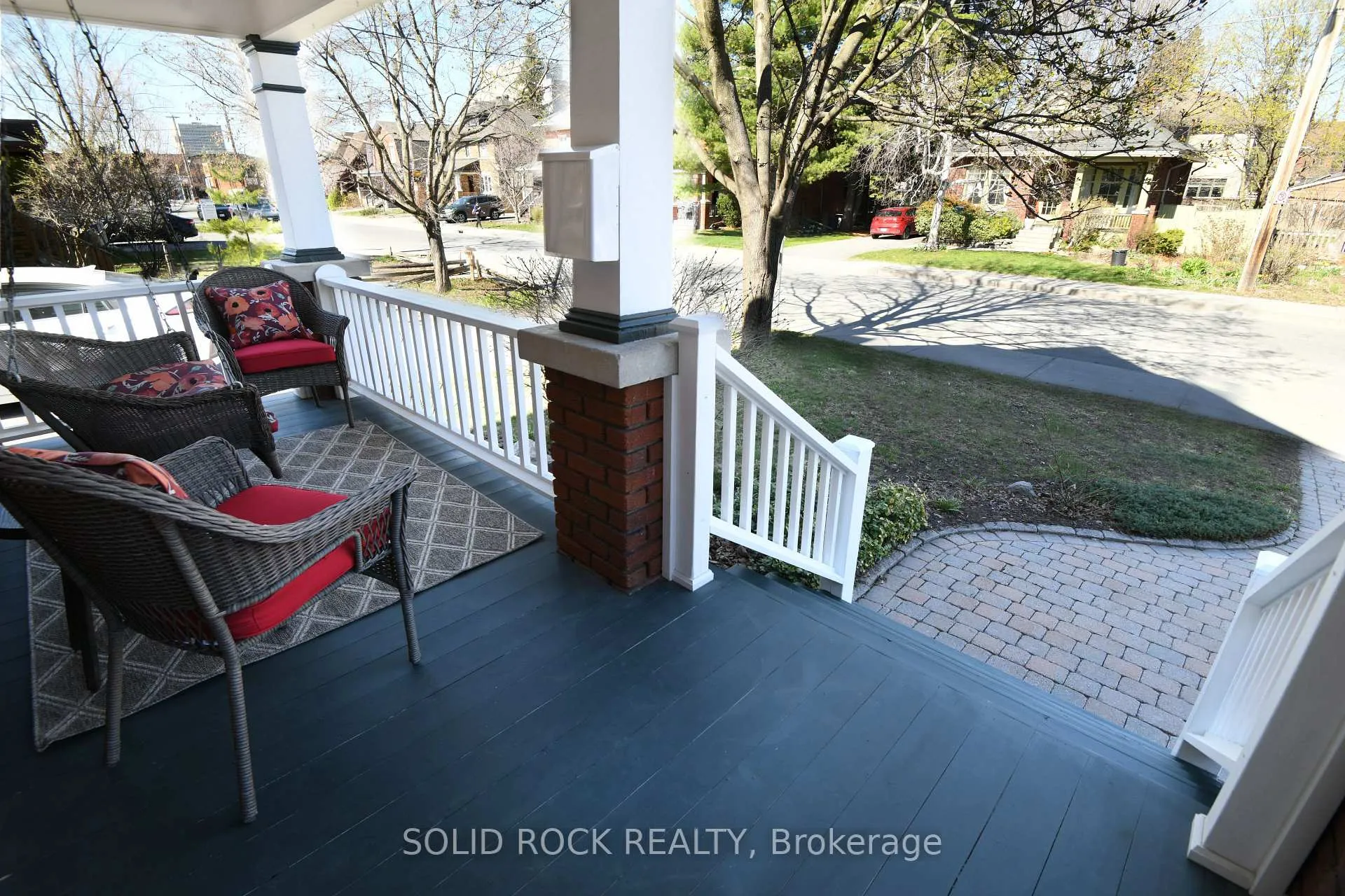 Photo 4 of 32 Clarendon Avenue, Ottawa, Ottawa West — HOMEH