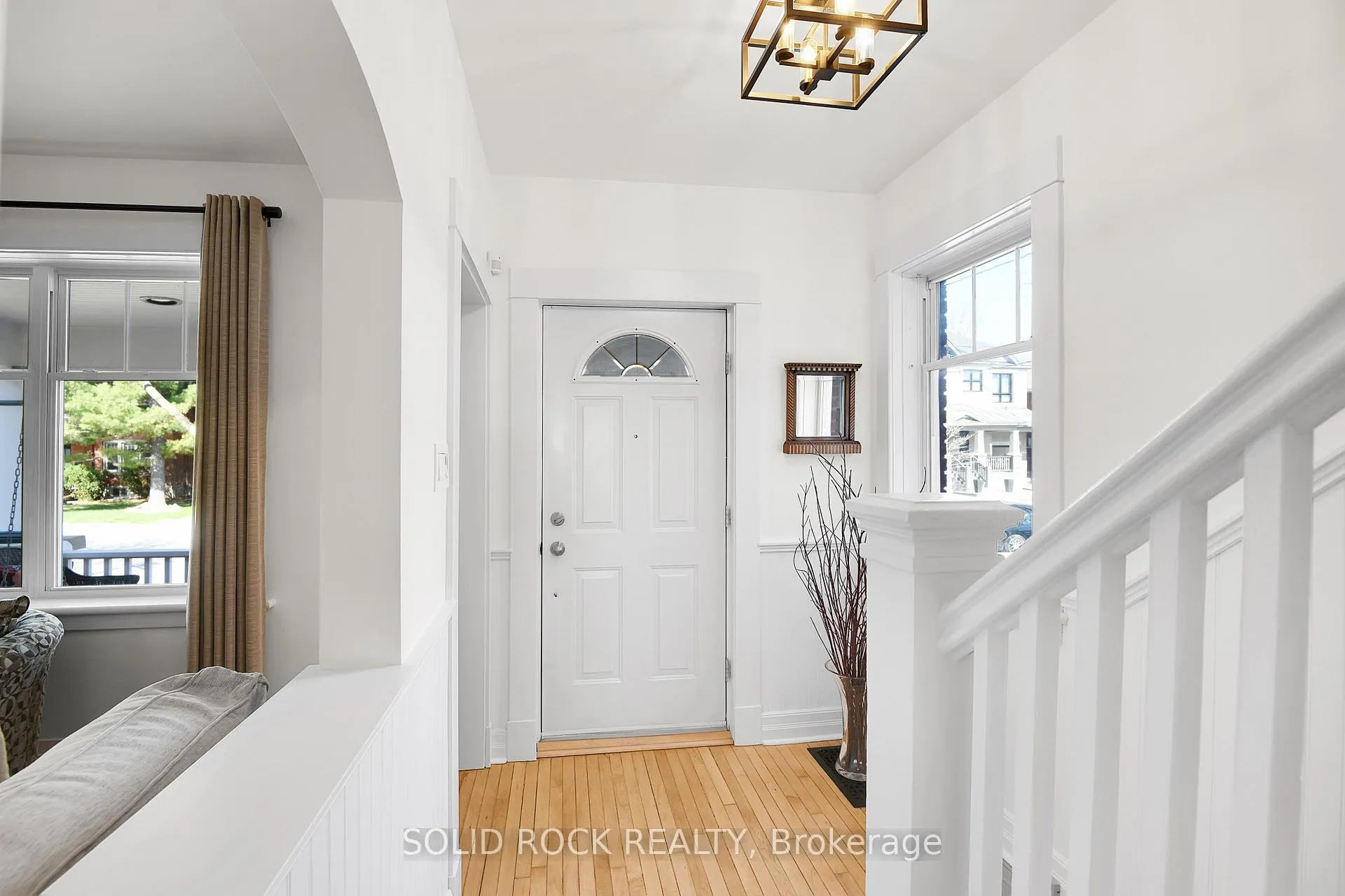 Photo 5 of 32 Clarendon Avenue, Ottawa, Ottawa West — HOMEH