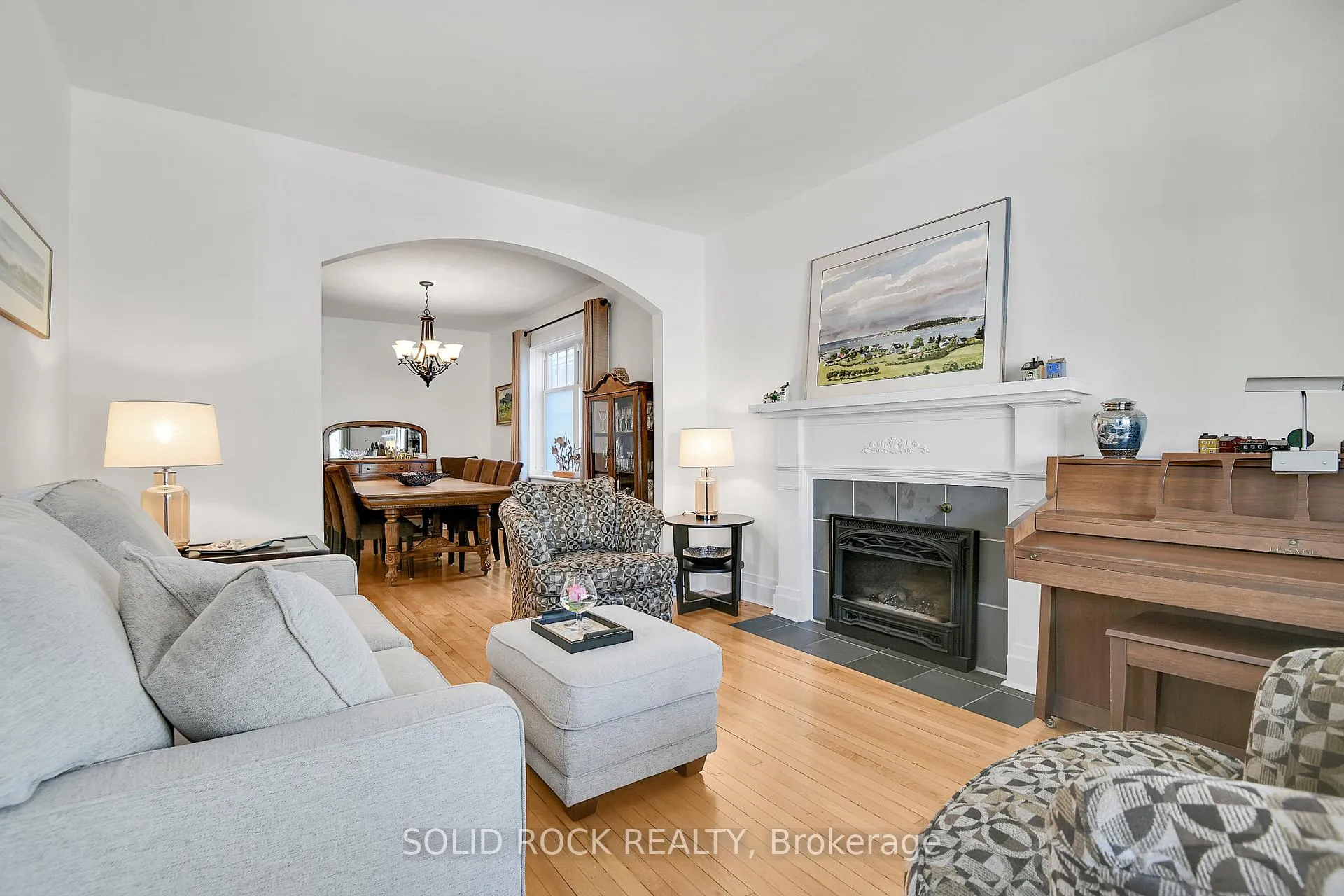 Photo 9 of 32 Clarendon Avenue, Ottawa, Ottawa West — HOMEH