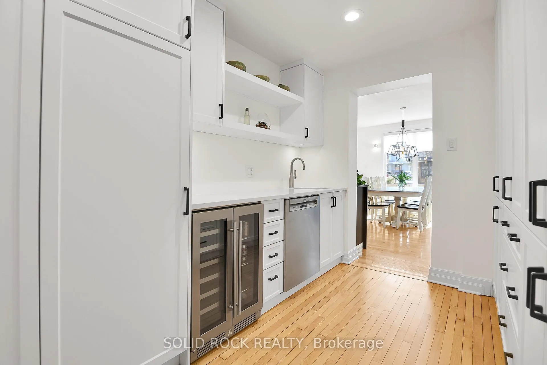 Photo 12 of 32 Clarendon Avenue, Ottawa, Ottawa West — HOMEH