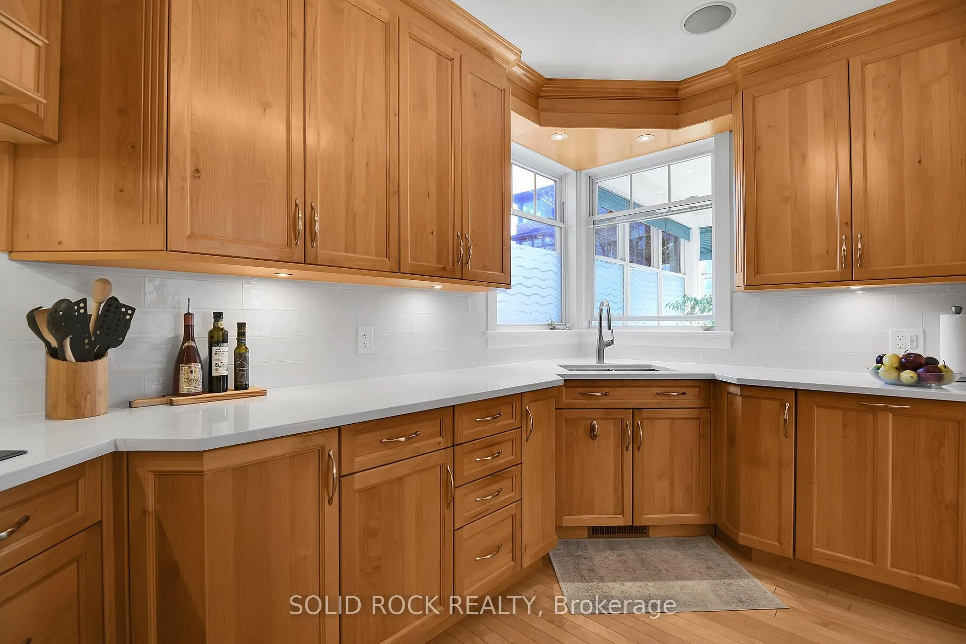 Photo 16 of 32 Clarendon Avenue, Ottawa, Ottawa West — HOMEH