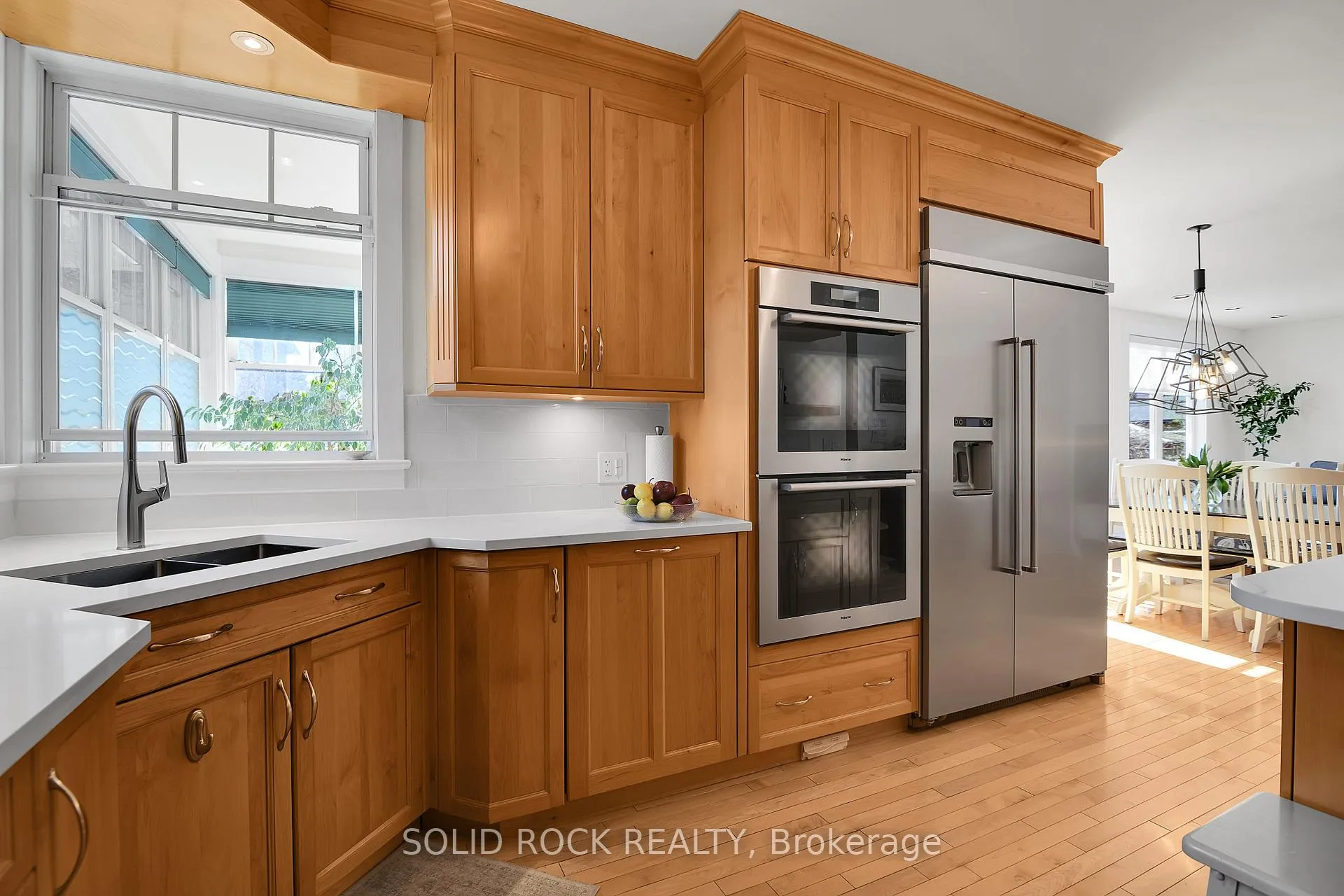 Photo 17 of 32 Clarendon Avenue, Ottawa, Ottawa West — HOMEH