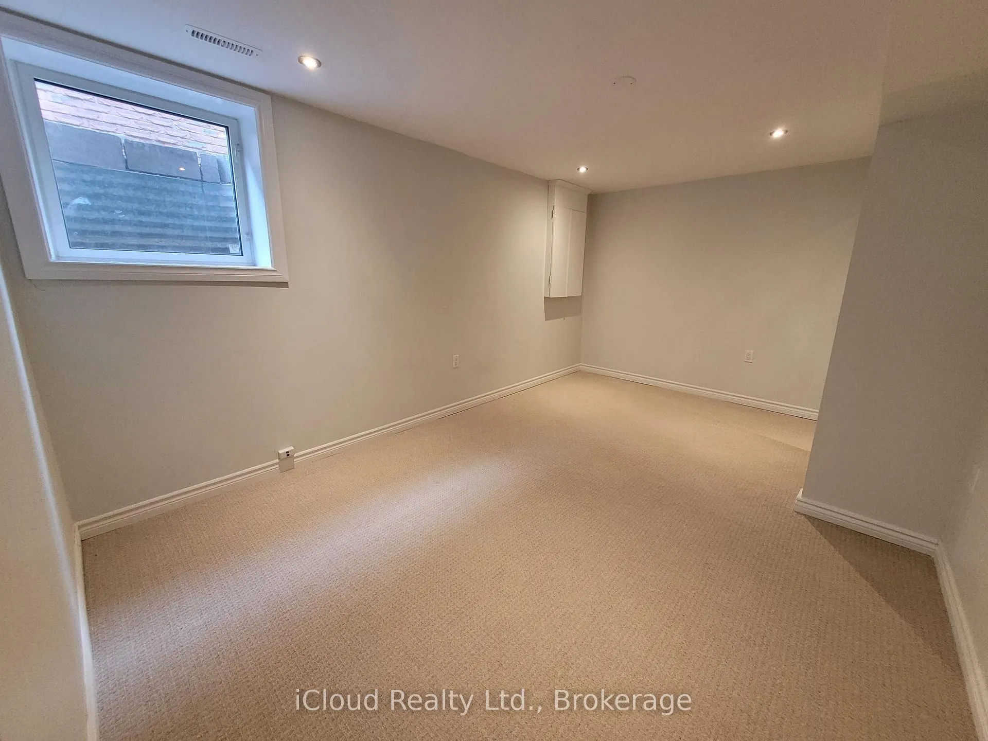 Photo 8 of 3103 Harris-Basement Crescent, Mississauga, Meadowvale — HOMEH