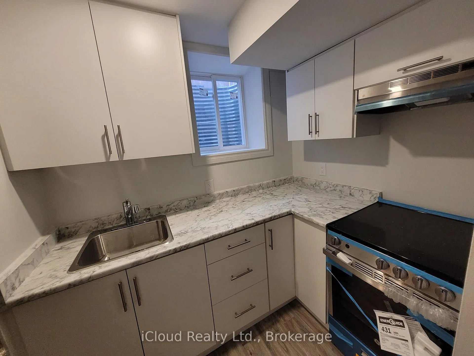 Photo 11 of 3103 Harris-Basement Crescent, Mississauga, Meadowvale — HOMEH