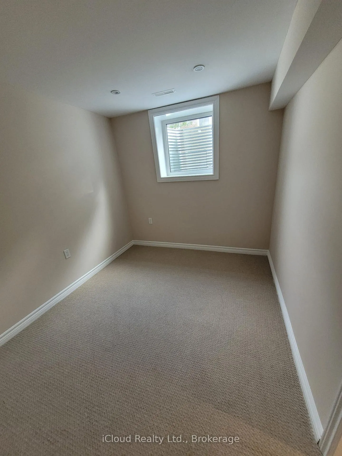 Photo 13 of 3103 Harris-Basement Crescent, Mississauga, Meadowvale — HOMEH