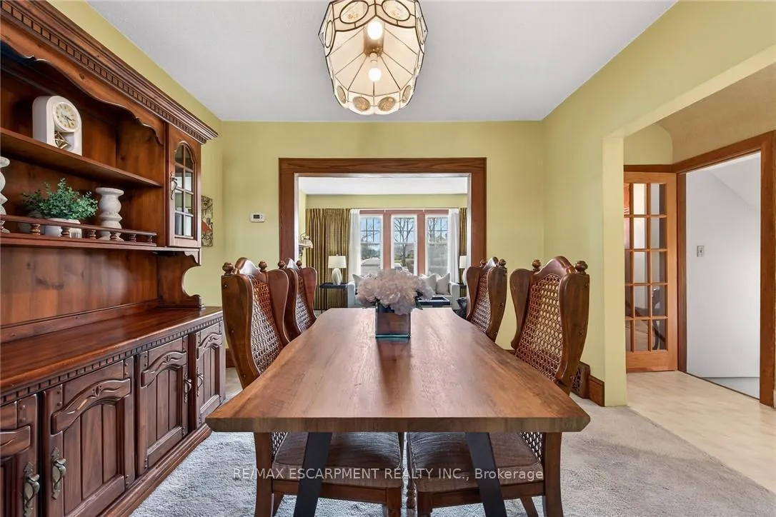 Photo 12 of 257 Queensdale Avenue E, Hamilton, Inch Park — HOMEH
