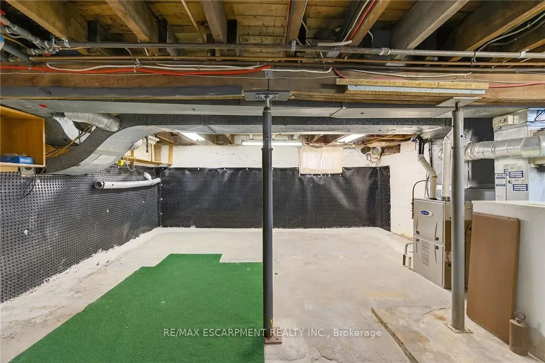 Photo 41 of 257 Queensdale Avenue E, Hamilton, Inch Park — HOMEH