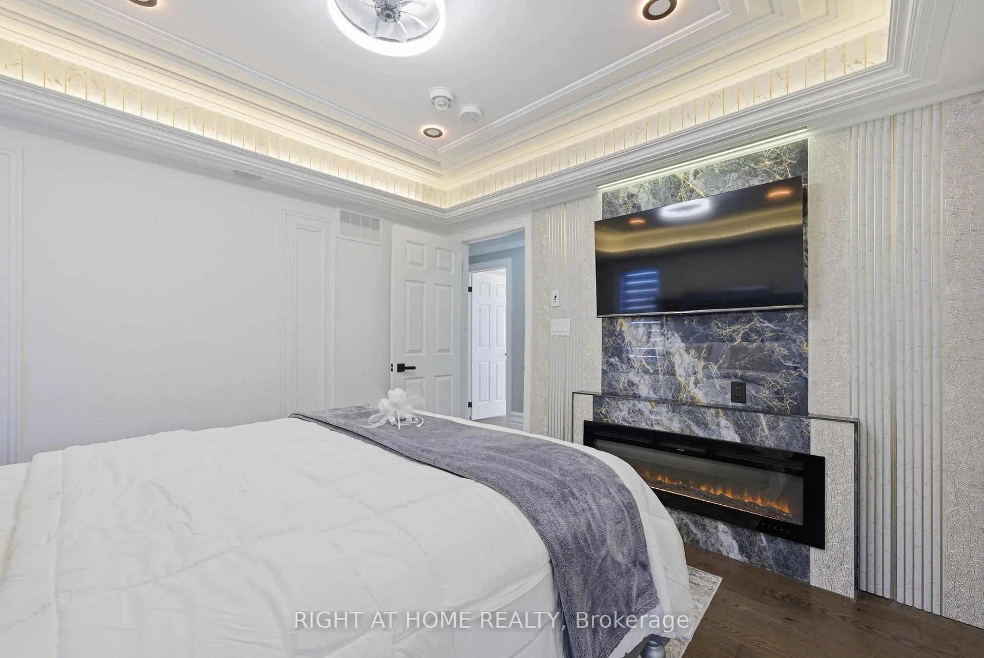 Photo 25 of 1289 Apollo Street, Oshawa, Eastdale — HOMEH