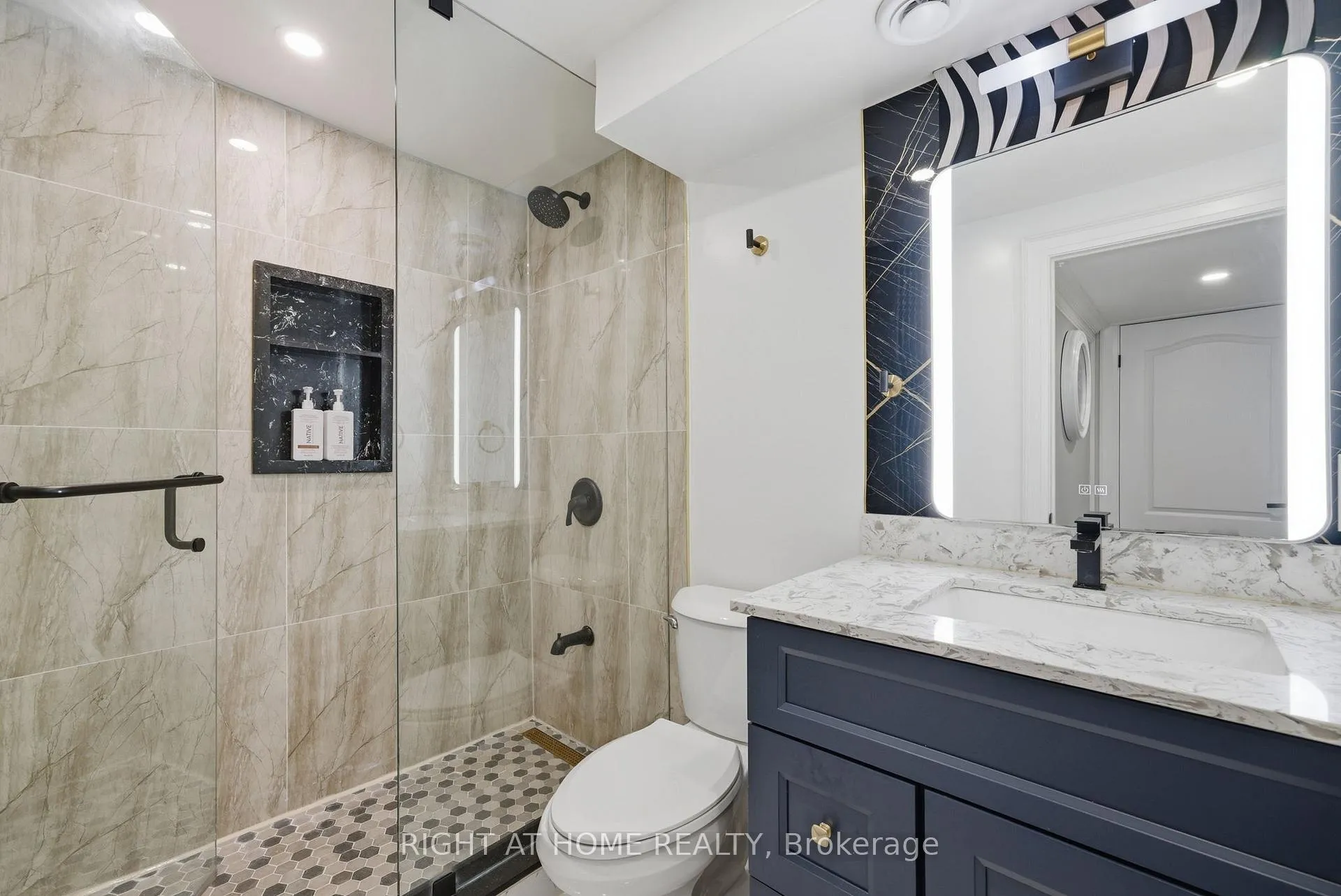 Photo 35 of 1289 Apollo Street, Oshawa, Eastdale — HOMEH