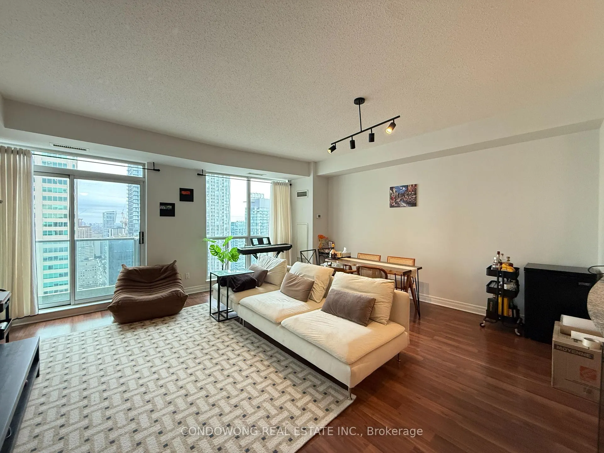 Photo 1 of Unit 3812, 8 Park Road, Toronto, Rosedale-Moore Park — HOMEH
