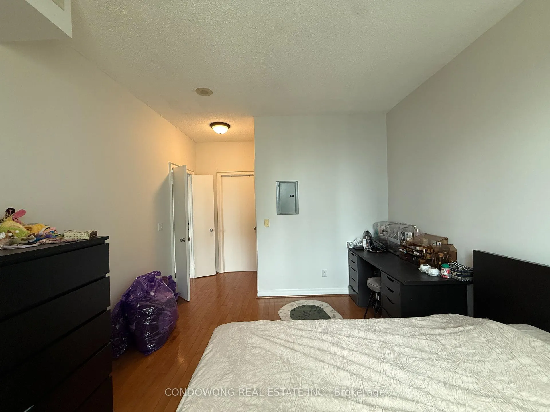 Photo 6 of Unit 3812, 8 Park Road, Toronto, Rosedale-Moore Park — HOMEH