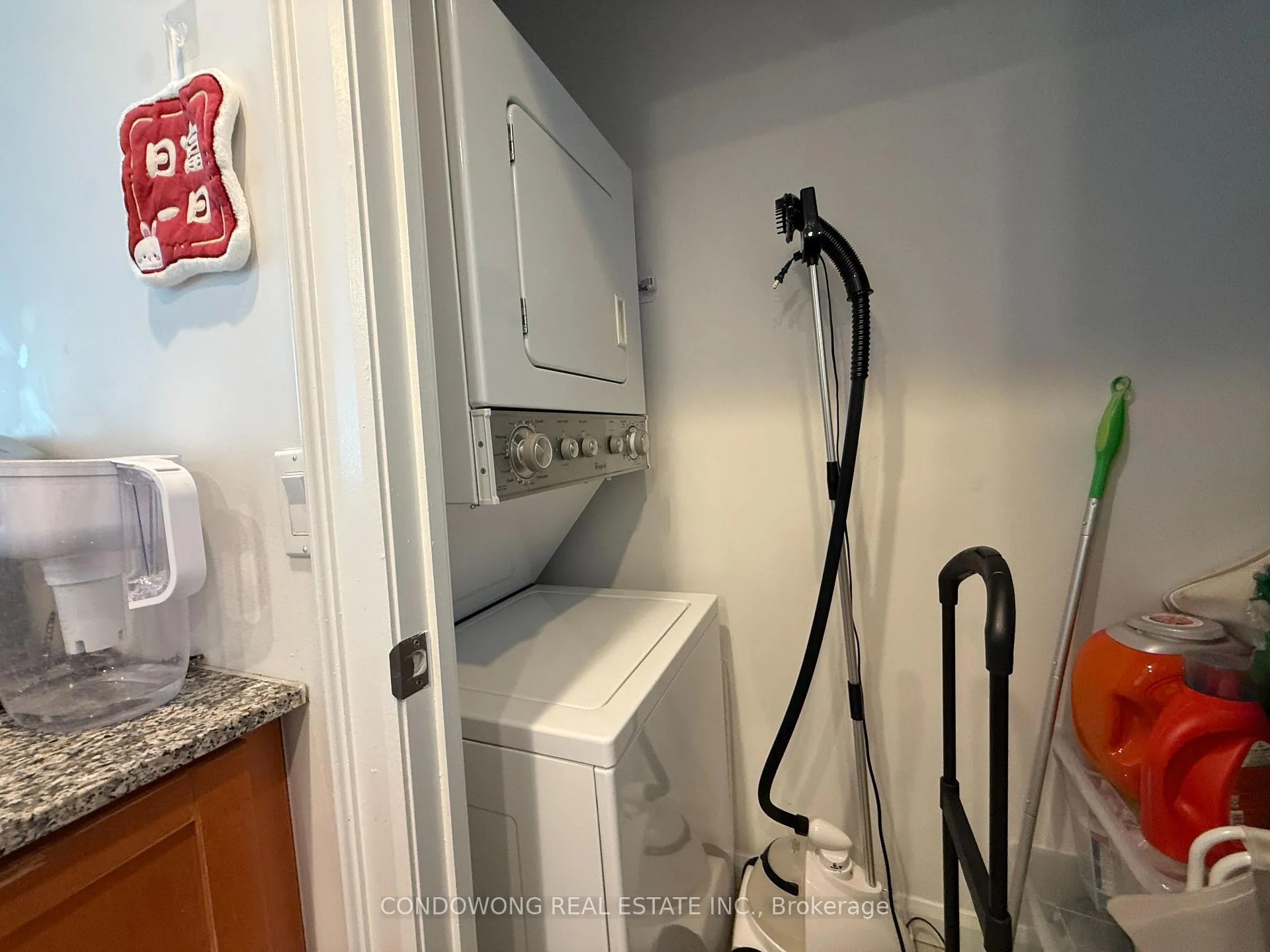 Photo 9 of Unit 3812, 8 Park Road, Toronto, Rosedale-Moore Park — HOMEH