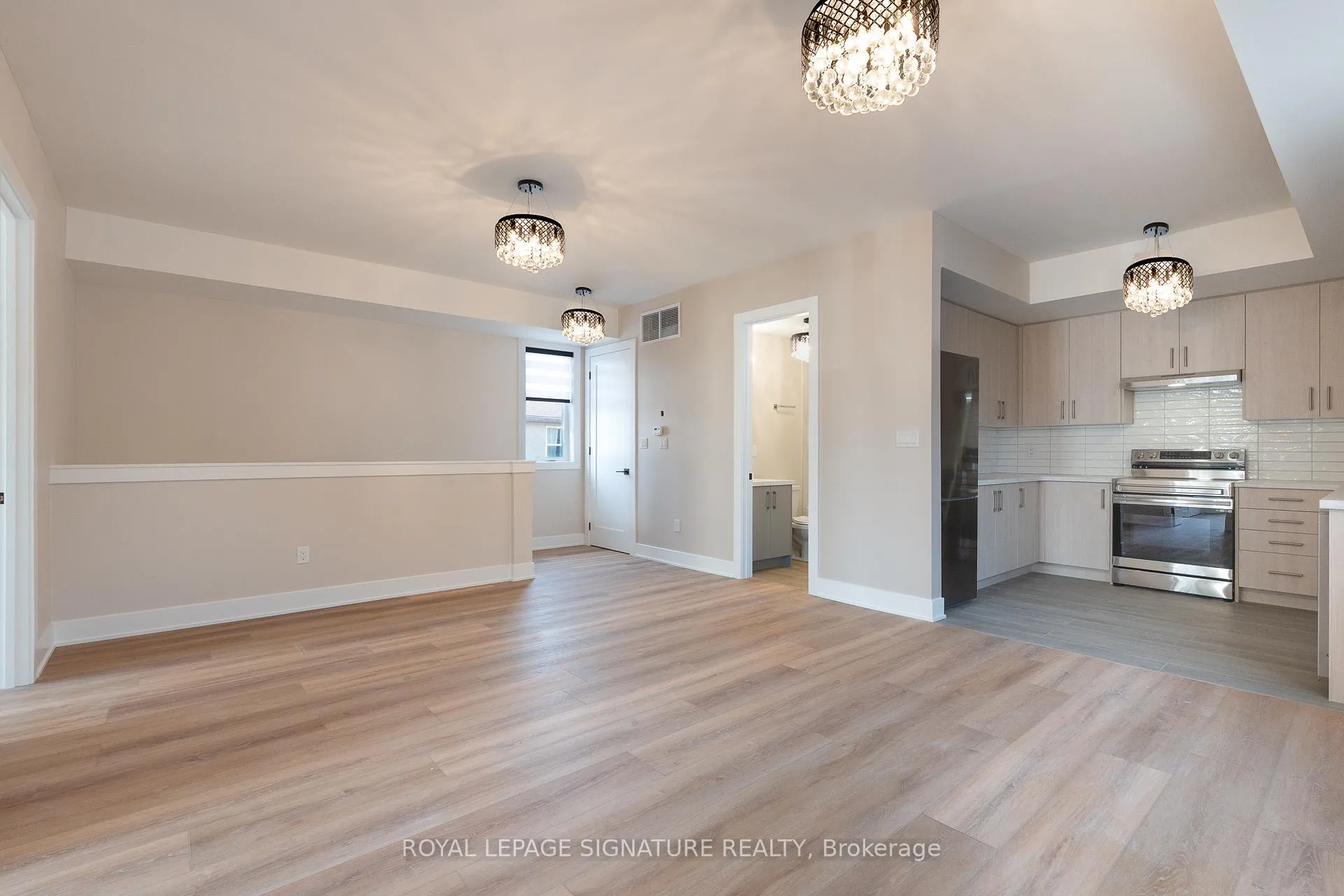 Photo 2 of Unit #2, 5 Mill Street N, Brampton, Downtown Brampton — HOMEH