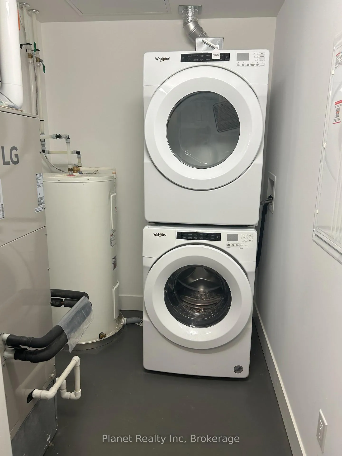 Photo 5 of Unit 611, 26 Lowes Road W, Guelph, Clairfields/Hanlon Business Park — HOMEH