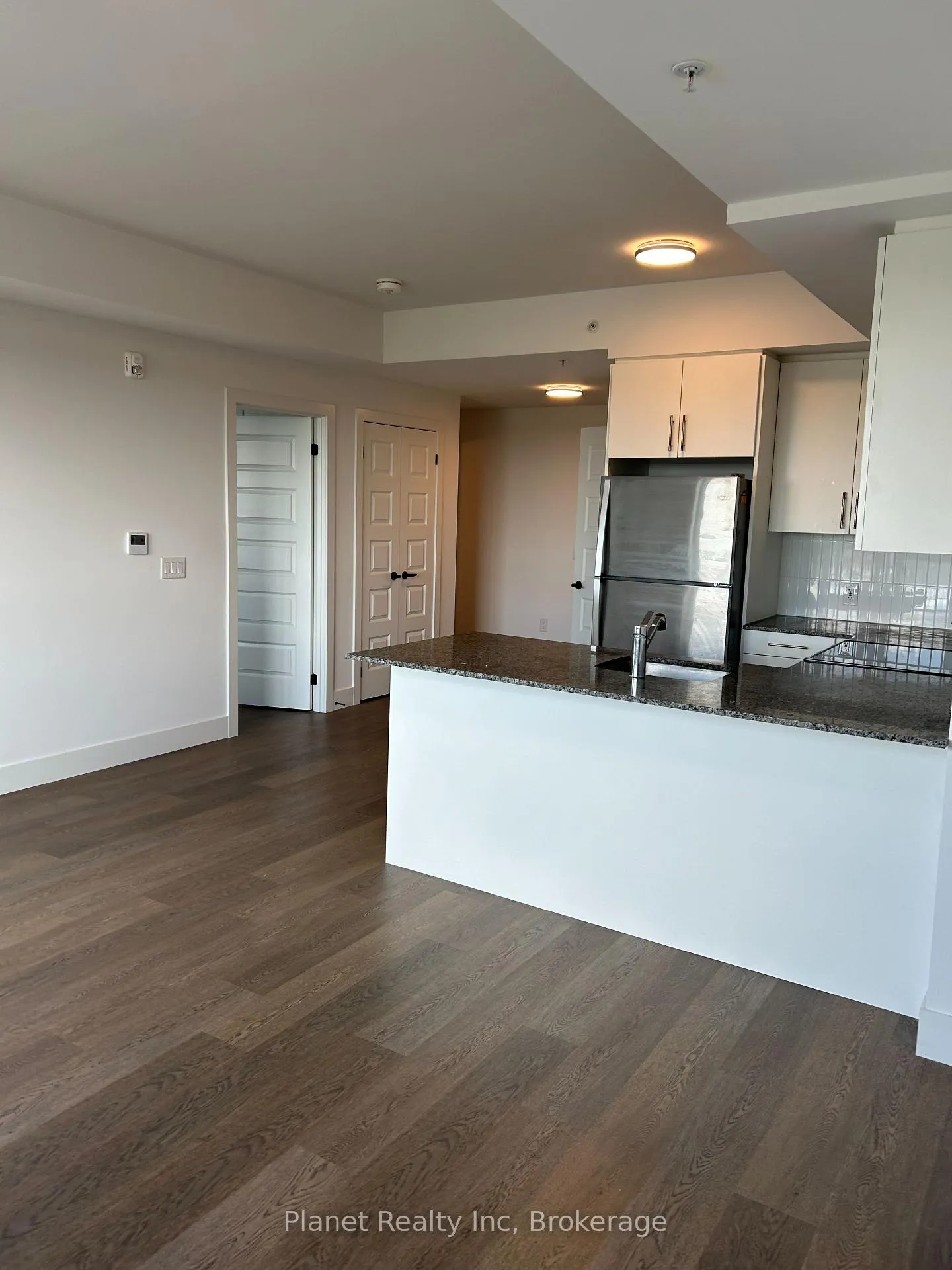 Photo 15 of Unit 611, 26 Lowes Road W, Guelph, Clairfields/Hanlon Business Park — HOMEH