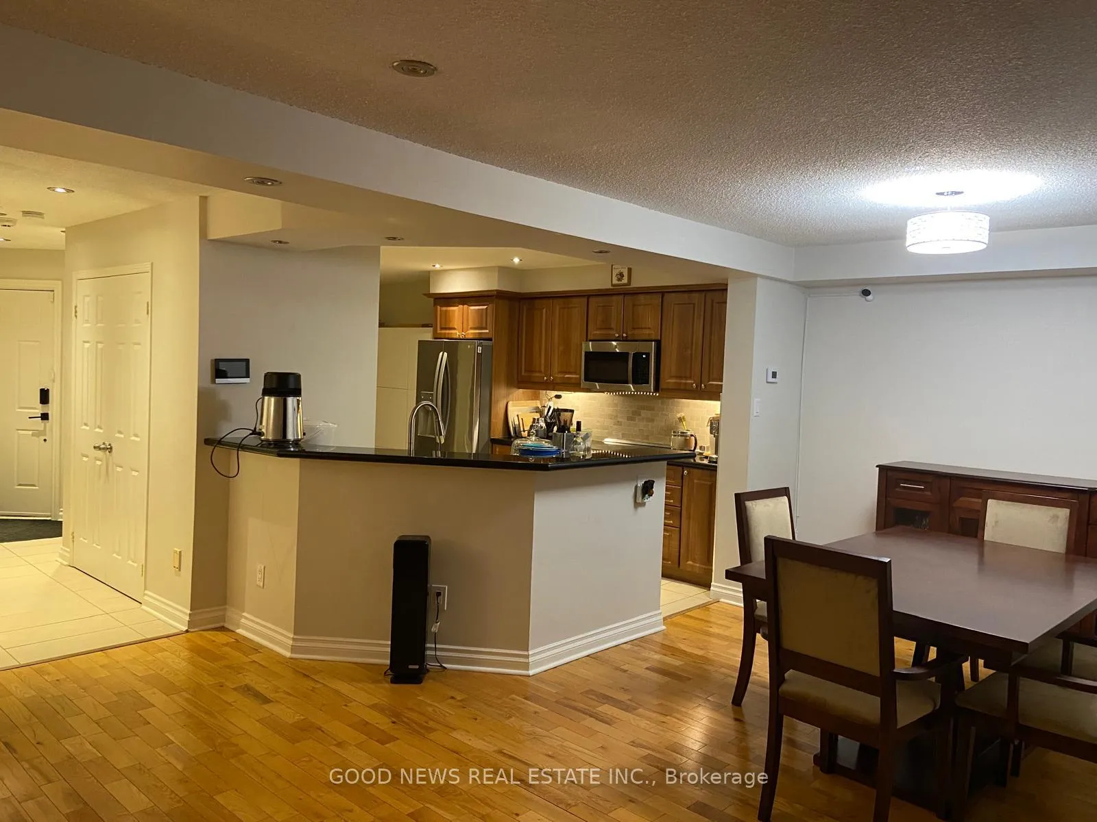 Photo 5 of Unit 31, 1725 The Chase, Mississauga, Central Erin Mills — HOMEH