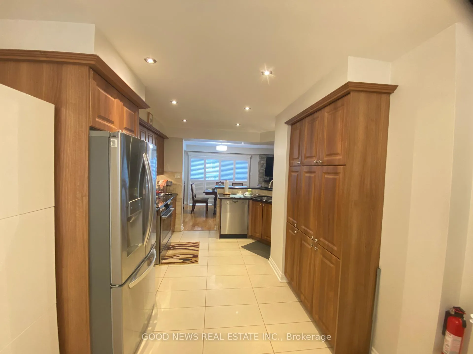 Photo 9 of Unit 31, 1725 The Chase, Mississauga, Central Erin Mills — HOMEH