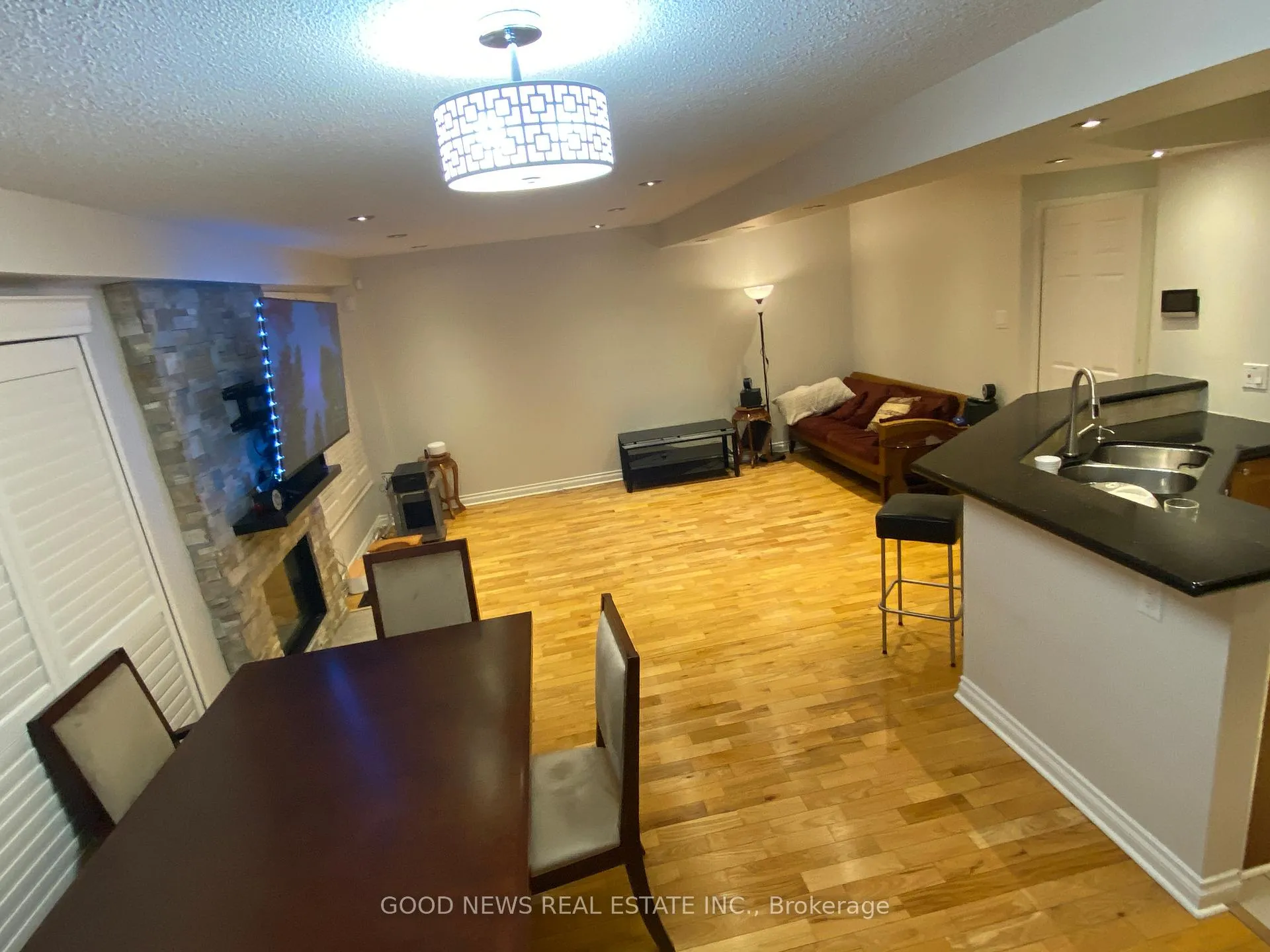 Photo 12 of Unit 31, 1725 The Chase, Mississauga, Central Erin Mills — HOMEH