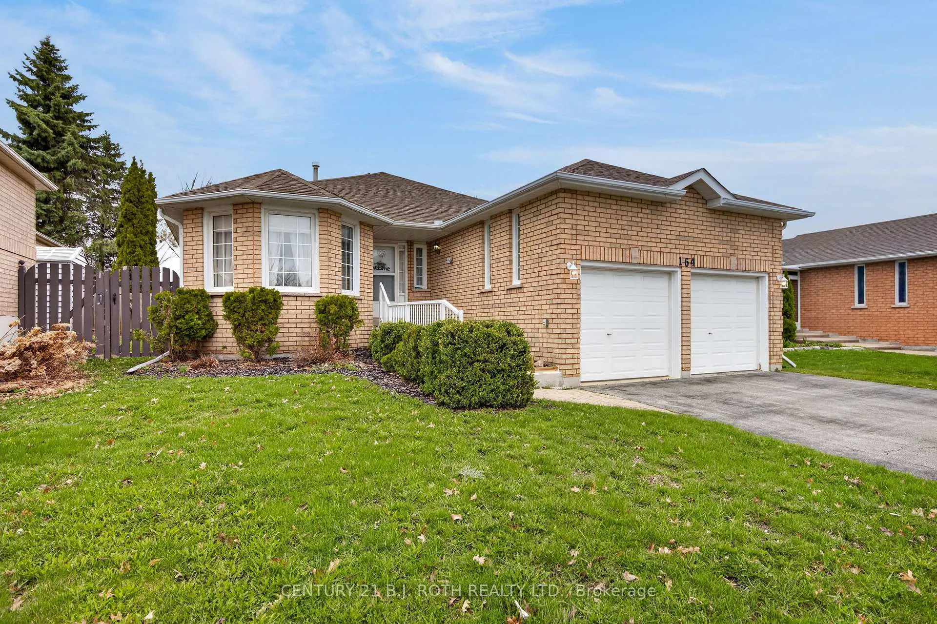 Photo 1 of 164 Livingstone Street W, Barrie, West Bayfield — HOMEH