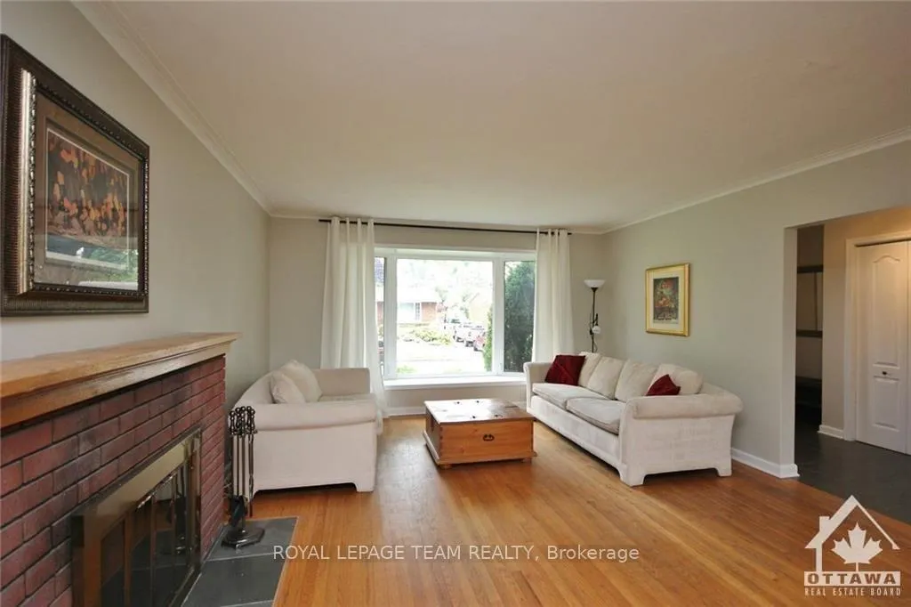 Photo 3 of 1805 Forman Avenue, Ottawa, Bel Air Heights — HOMEH