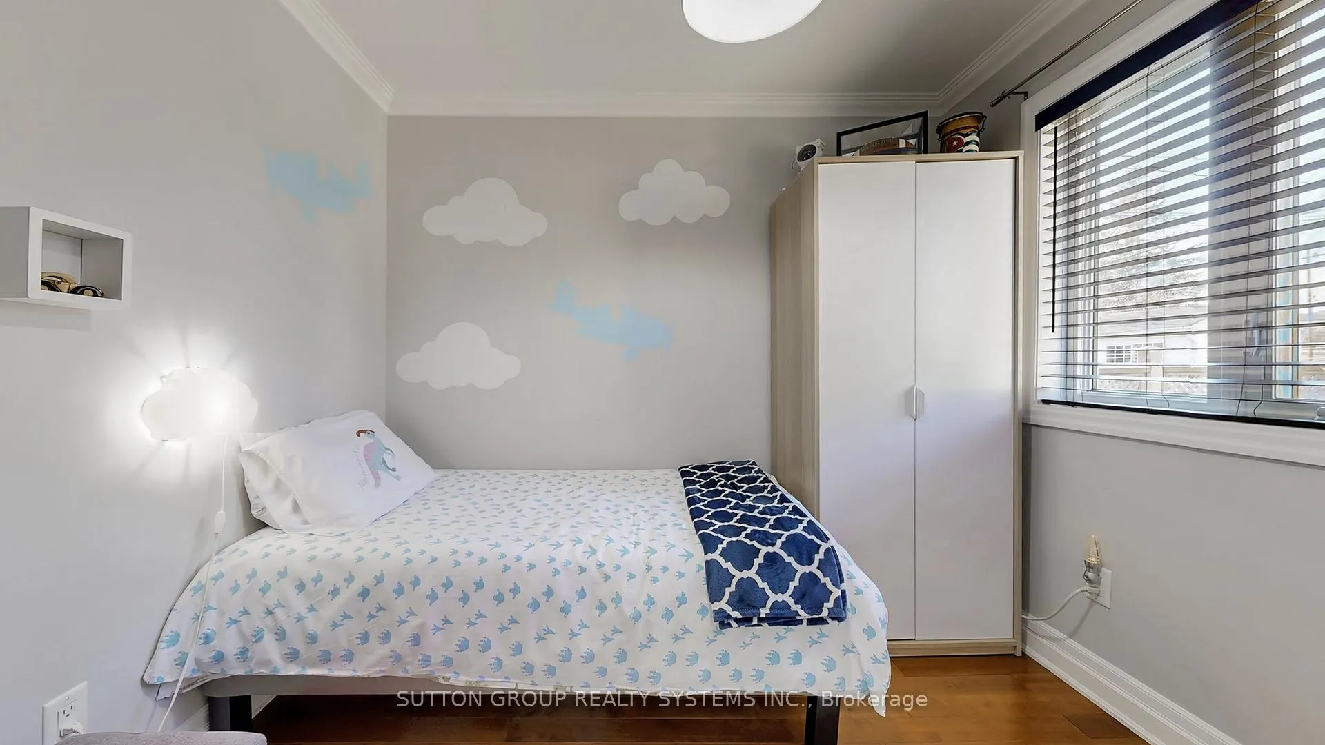 Photo 20 of 38 Donald Avenue, Toronto, Keelesdale-Eglinton West — HOMEH