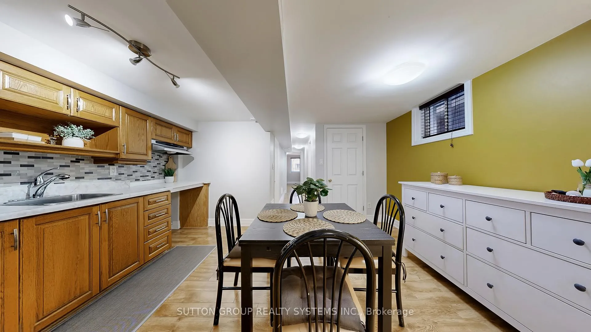Photo 22 of 38 Donald Avenue, Toronto, Keelesdale-Eglinton West — HOMEH